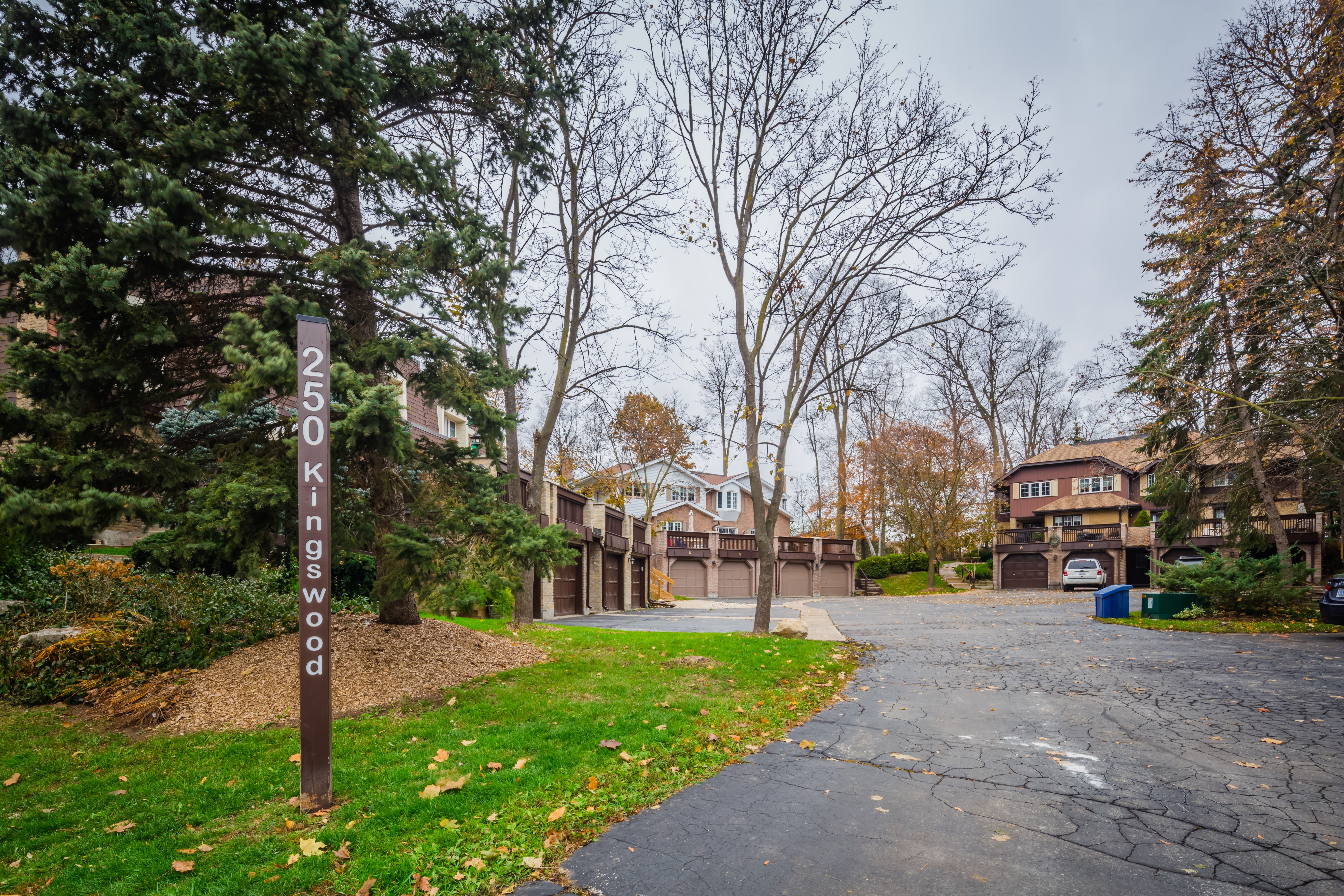 250 Kingswood Drive at 250 Kingswood Dr, Kitchener 0