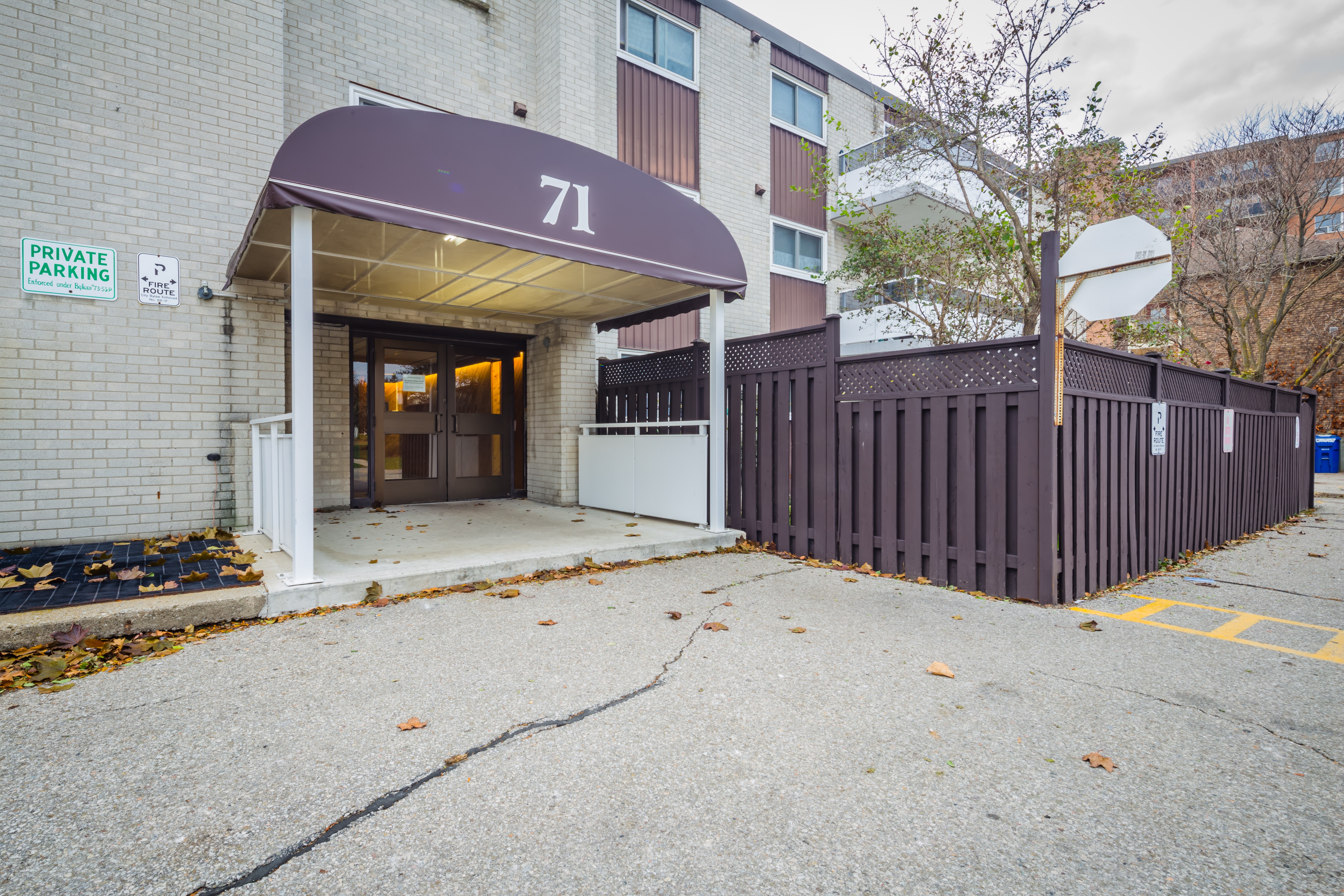 71 Vanier Condos at 71 Vanier Dr, Kitchener 1