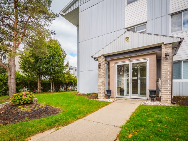 100 Breckenridge Drive photo