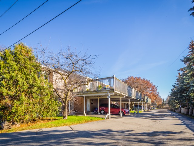 65 Glamis Road