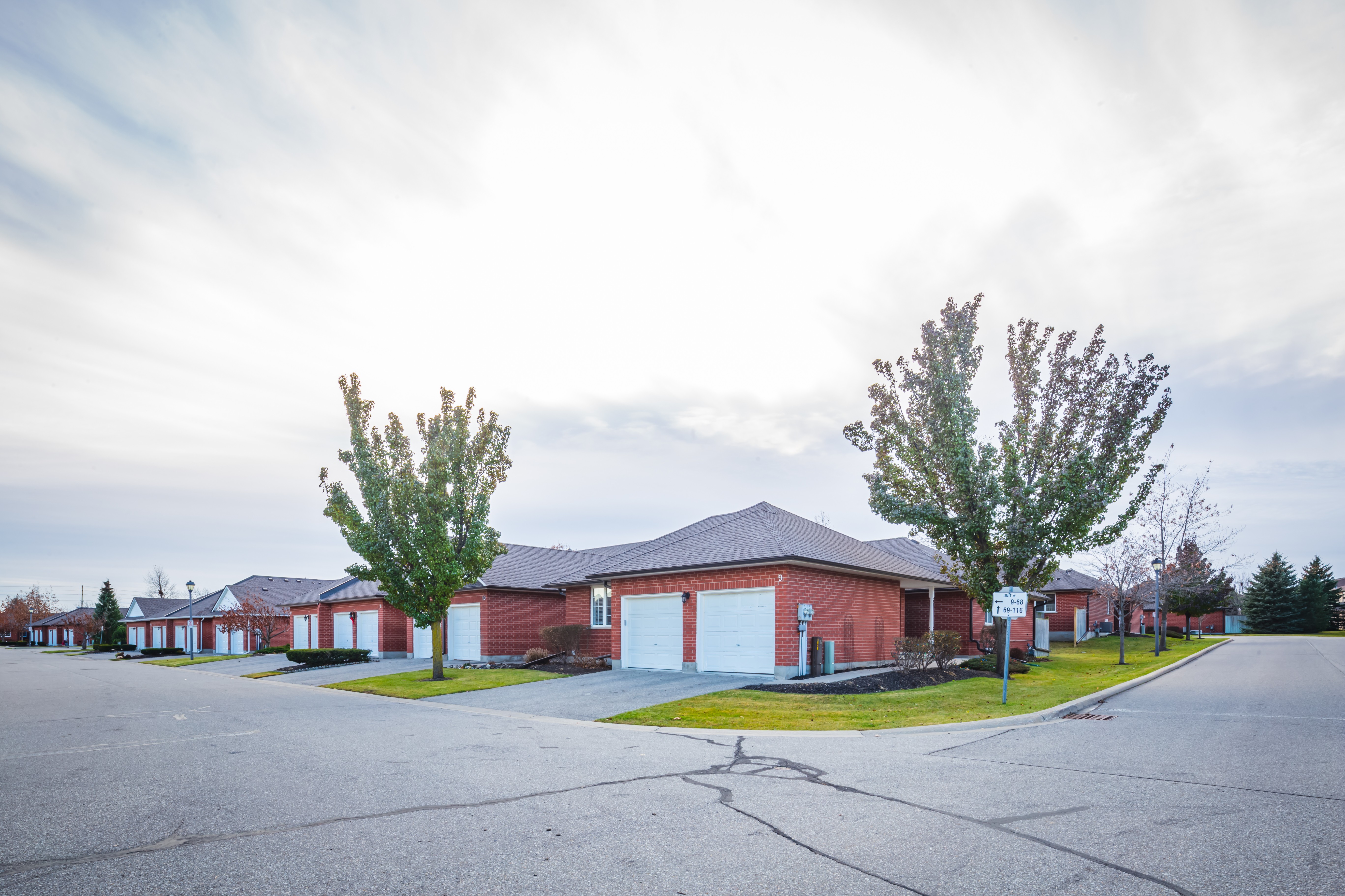Savannah Oaks Condominiums at 10 Isherwood Ave, Cambridge 1