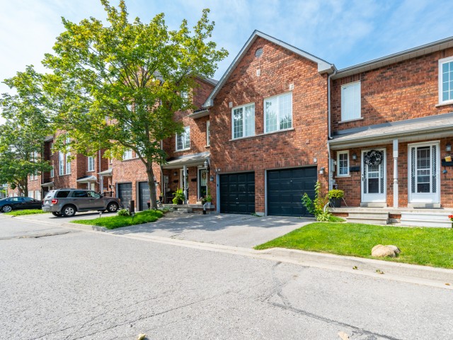 1995 Pine Grove Ave Townhomes photo