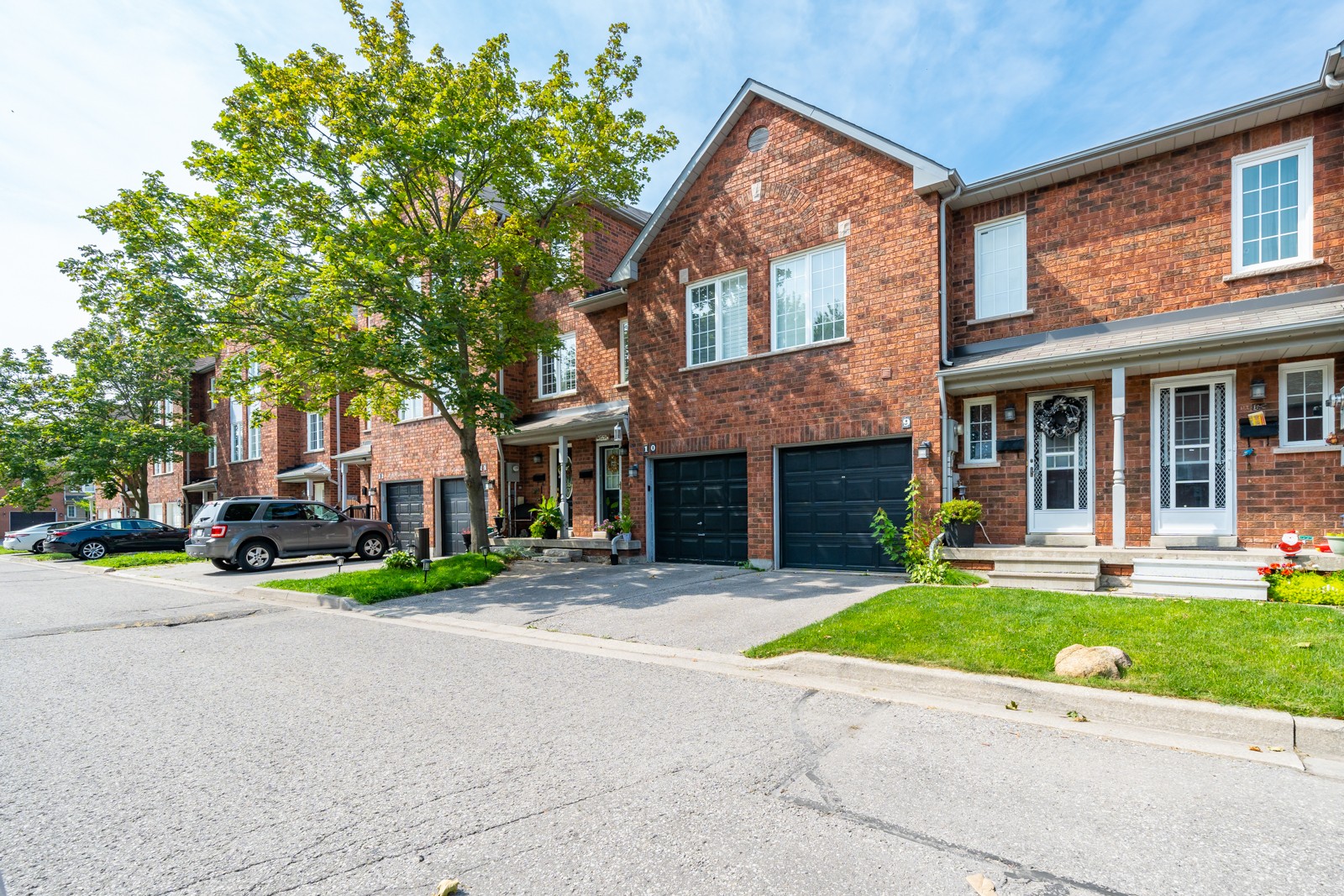 1995 Pine Grove Ave Townhomes 1995 Pine Grove Ave 2 Townhouses for