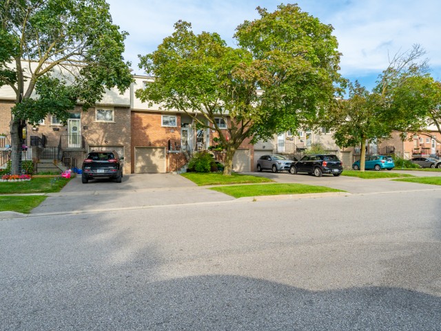 1915 Denmar Road Townhomes