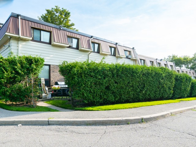 506 Normandy Street Townhomes hero image