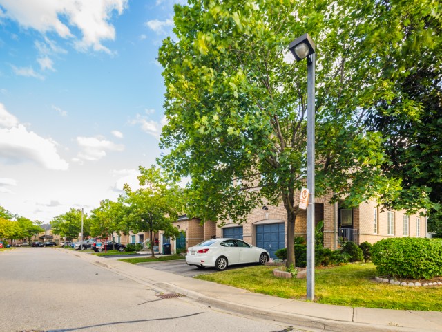 7115 Rexwood Road Townhomes photo