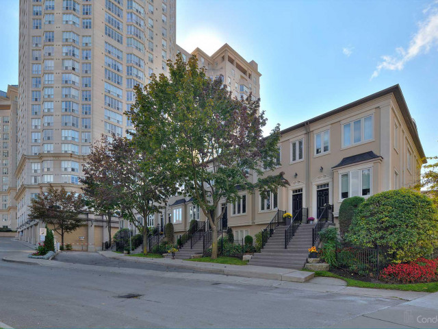 Grand Harbour Townhomes