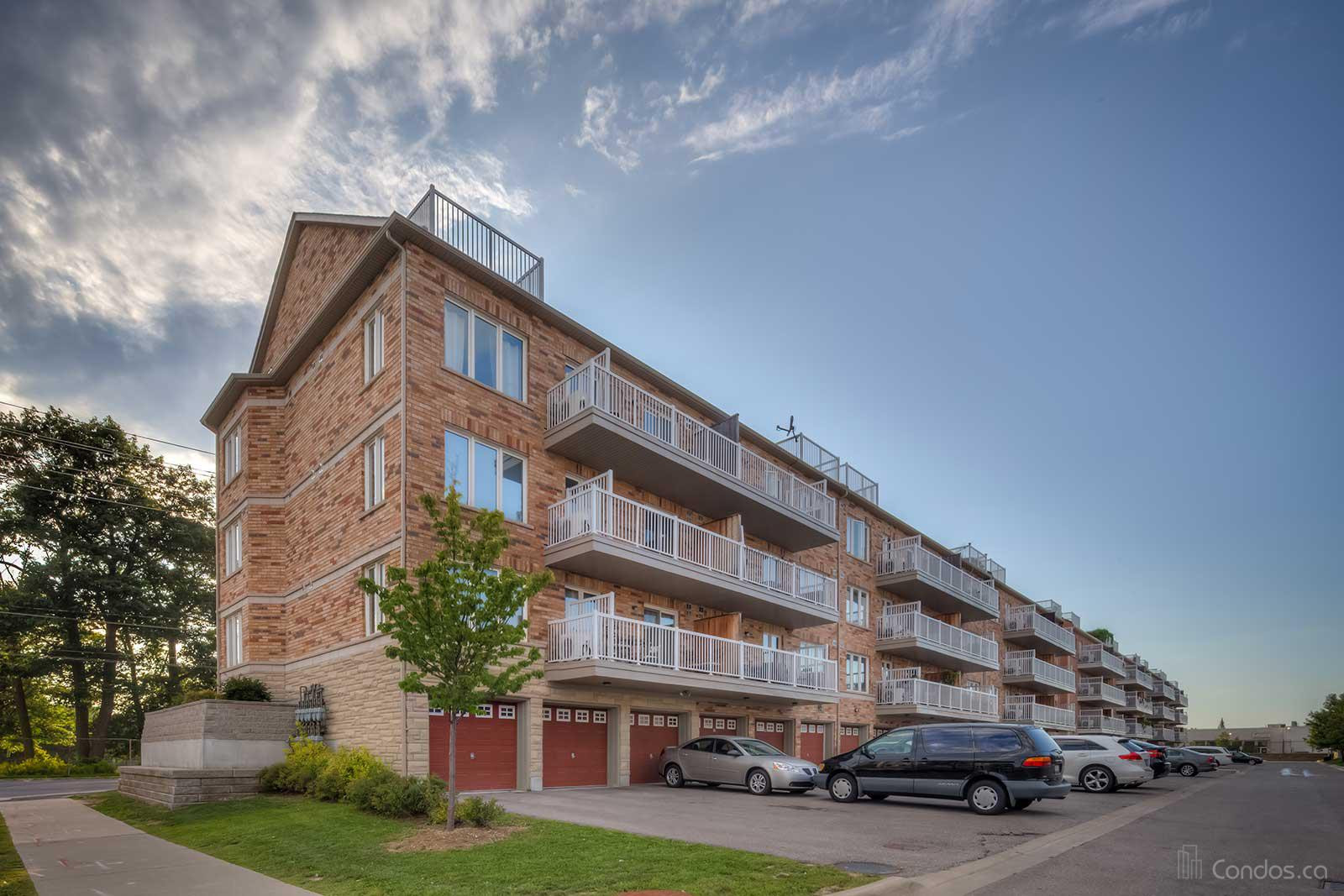 The Balsam Townhomes at 649 Warden Ave, Toronto 1