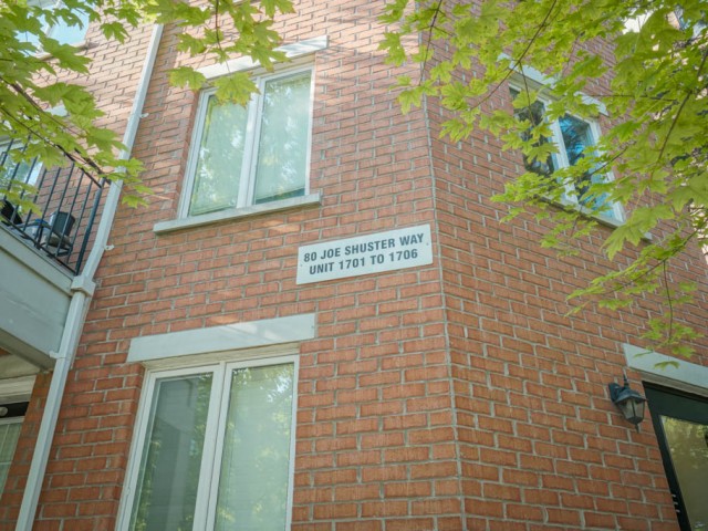 Kingtown Homes hero image