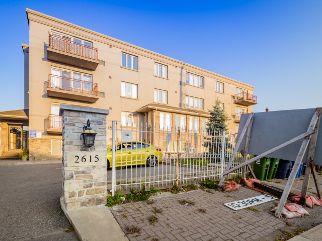 Stonecastle Condos photo