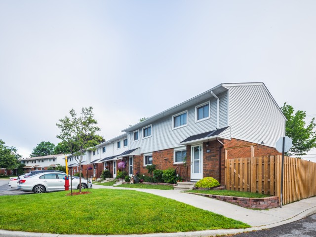 1045 Morrison Drive photo