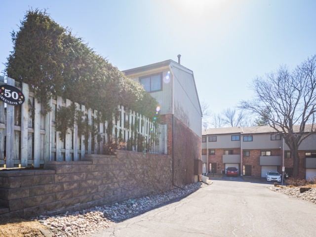 50 Greenbank Road Townhouses photo
