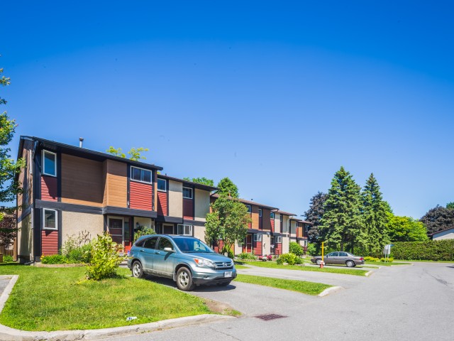 McClintock Way Townhouses photo