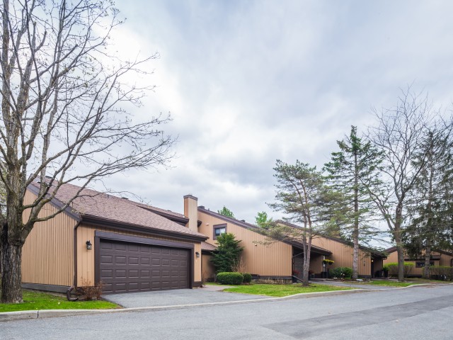 Amberwood Village photo