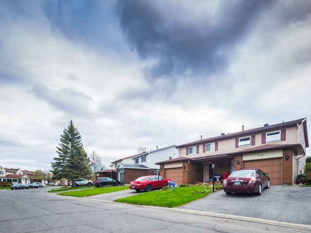 42 Glacier Street Townhomes photo