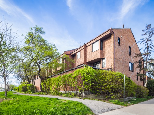 Bruyere Lane  photo