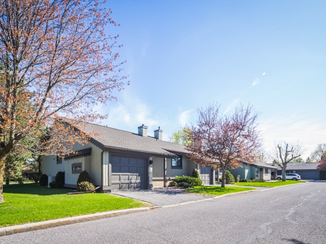 Laurel Valley and Castle Harbor Townhouses photo