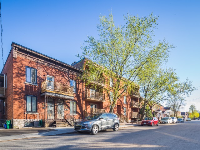 160 Bruyere photo