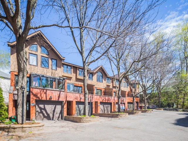 889 Bermuda Avenue Condos photo