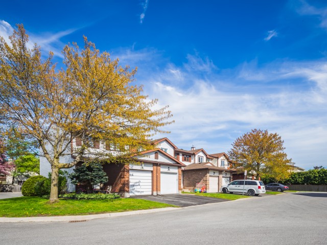 Deerfield Court photo