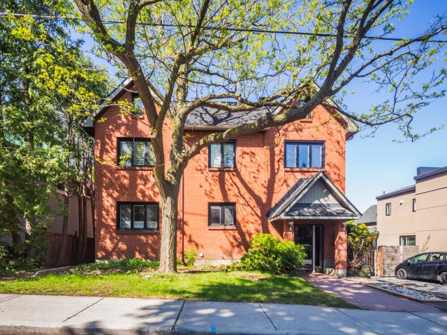 222 Russell Avenue Condos photo