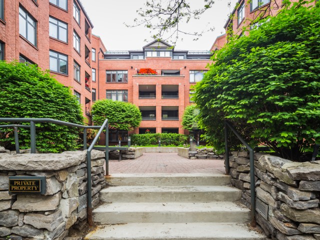 Somerset Court photo