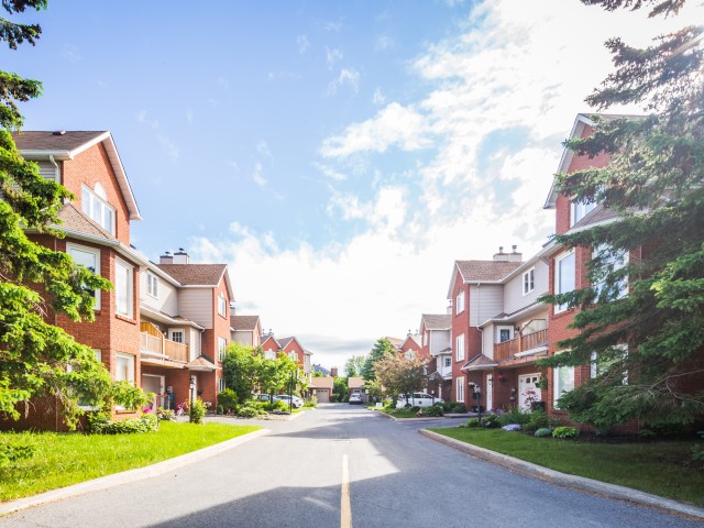 Berton Place Townhouses photo
