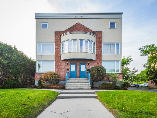 1204 Shillington photo