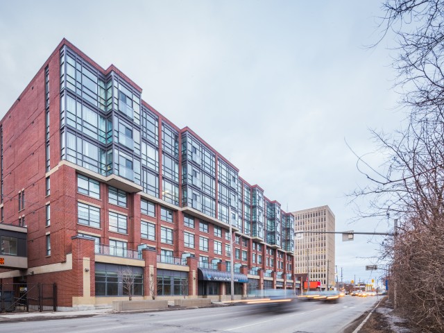 100 Isabella Condos photo