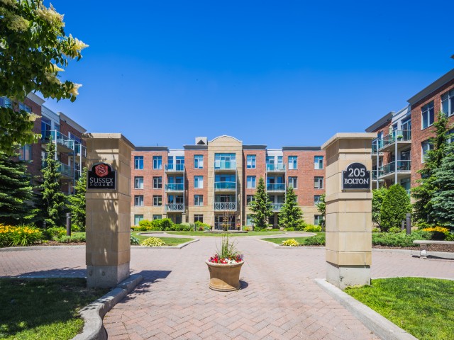Sussex Square photo