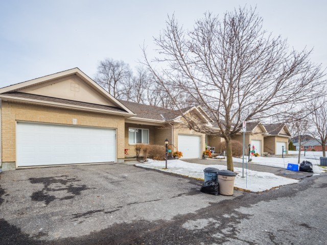 McLean Court photo