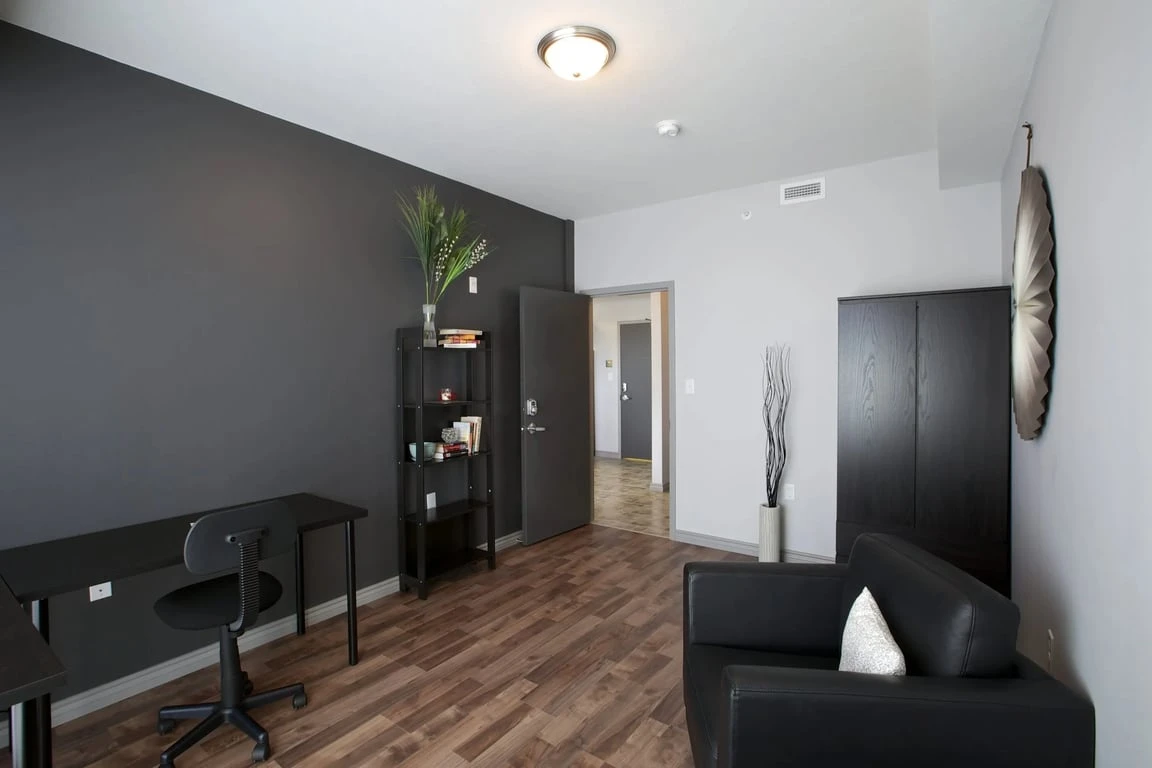 URL Condos | 272 Hemlock St | Condos.ca