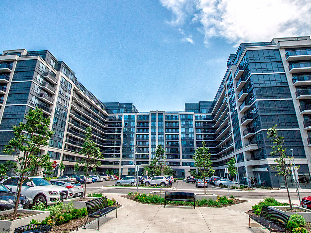 Royal Gardens of Richmond Hill 2 Condos | 372 Hwy 7 E | Condos.ca - Richmond Luxury Condos With Garden Views