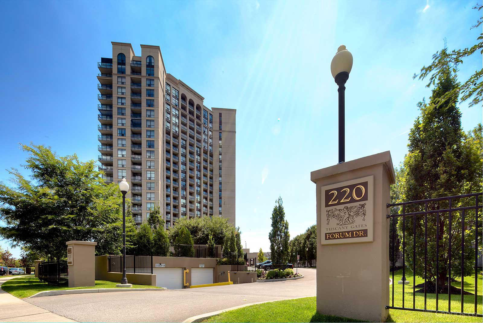 Tuscany Gate at 220 Forum Dr, Mississauga 0