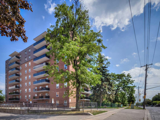 855 Kennedy Road Condos photo
