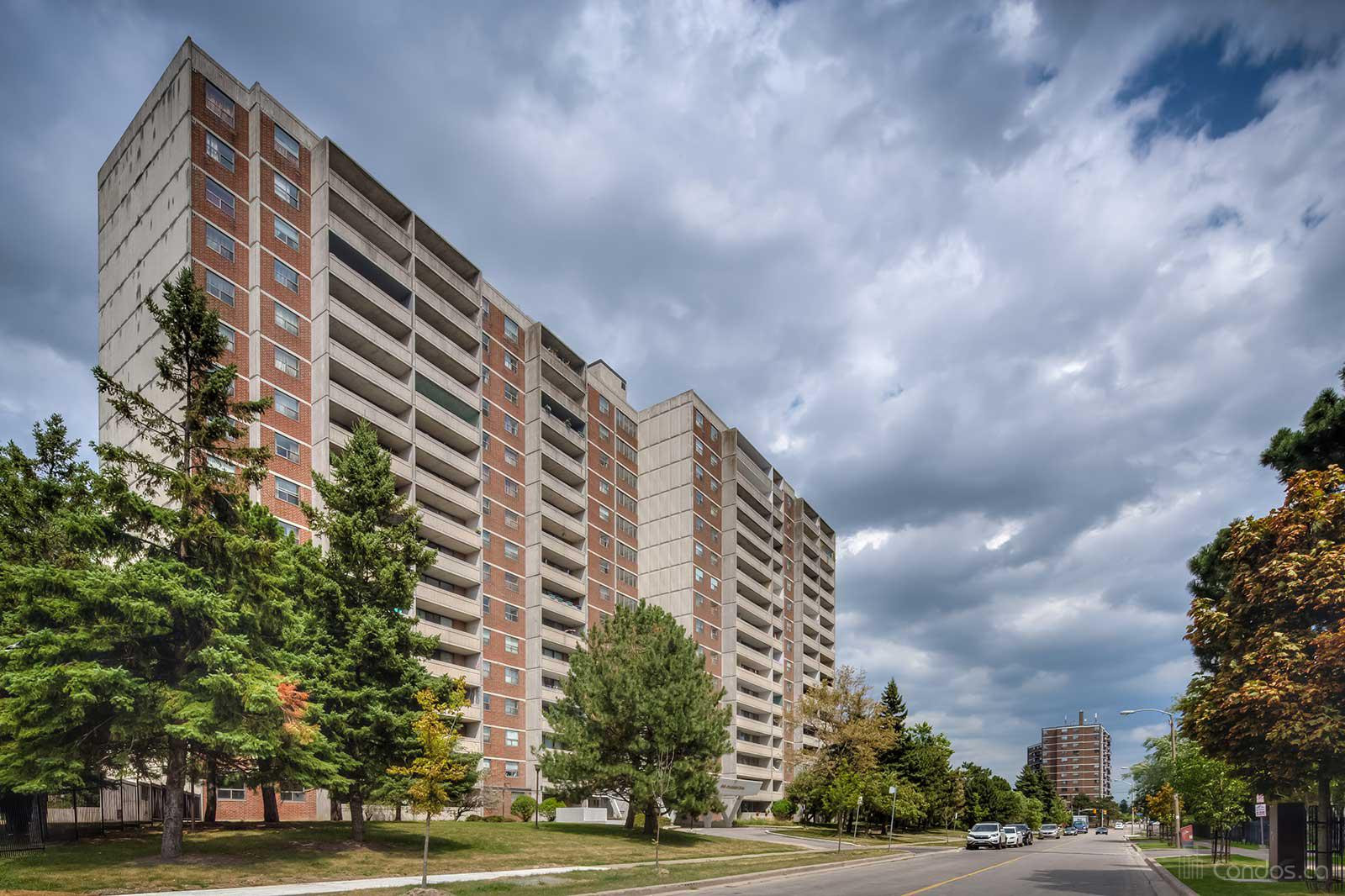 100 Prudential Drive Condos at 100 Prudential Dr, Toronto 1