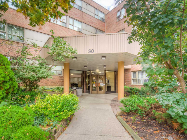 30-40 Sunrise Avenue Condos