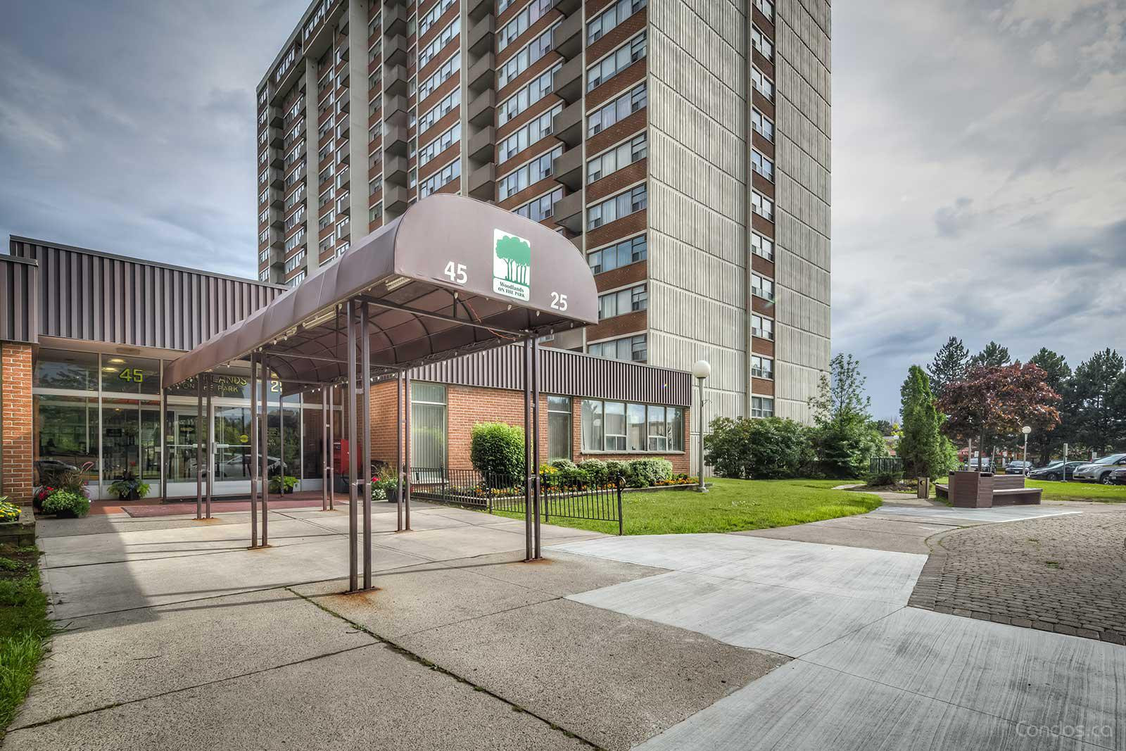 Woodlands On The Park at 25 Silver Springs Blvd, Toronto 0