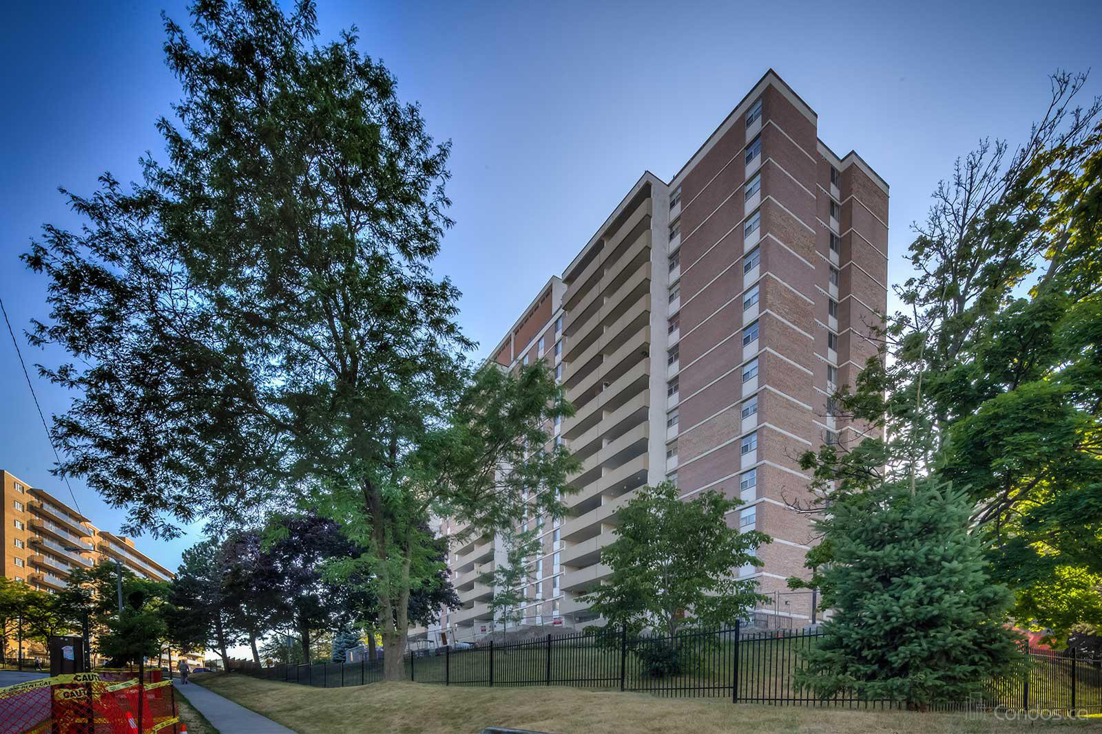 120 Dundalk Drive Condos at 120 Dundalk Dr, Toronto 1