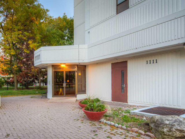 Sovereign Court Condominium