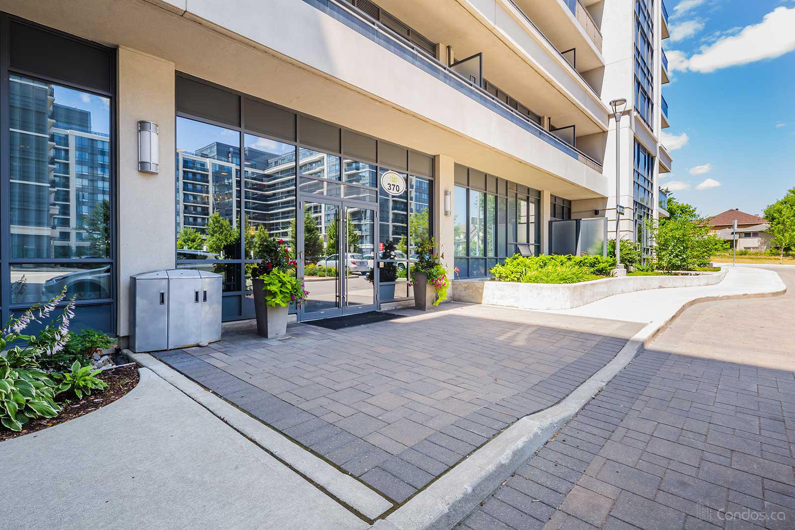 Royal Gardens Condos at 370 Hwy 7 E, Richmond Hill 0