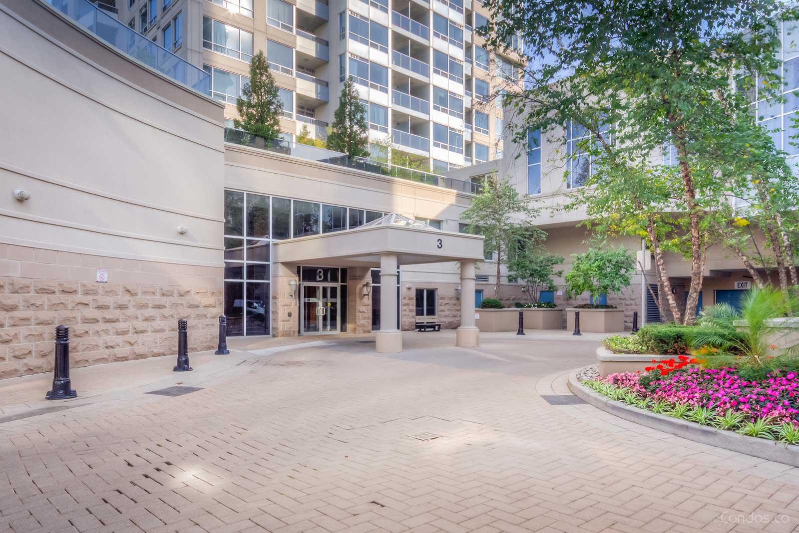 NY Towers - The Chrysler at 3 Rean Dr, Toronto 1