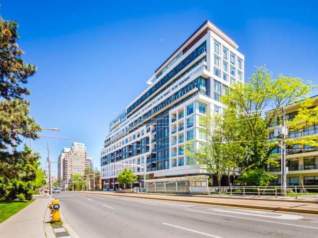 Zigg Condos