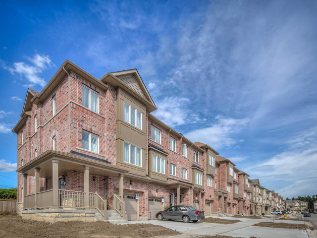 Parkwood Townhomes photo