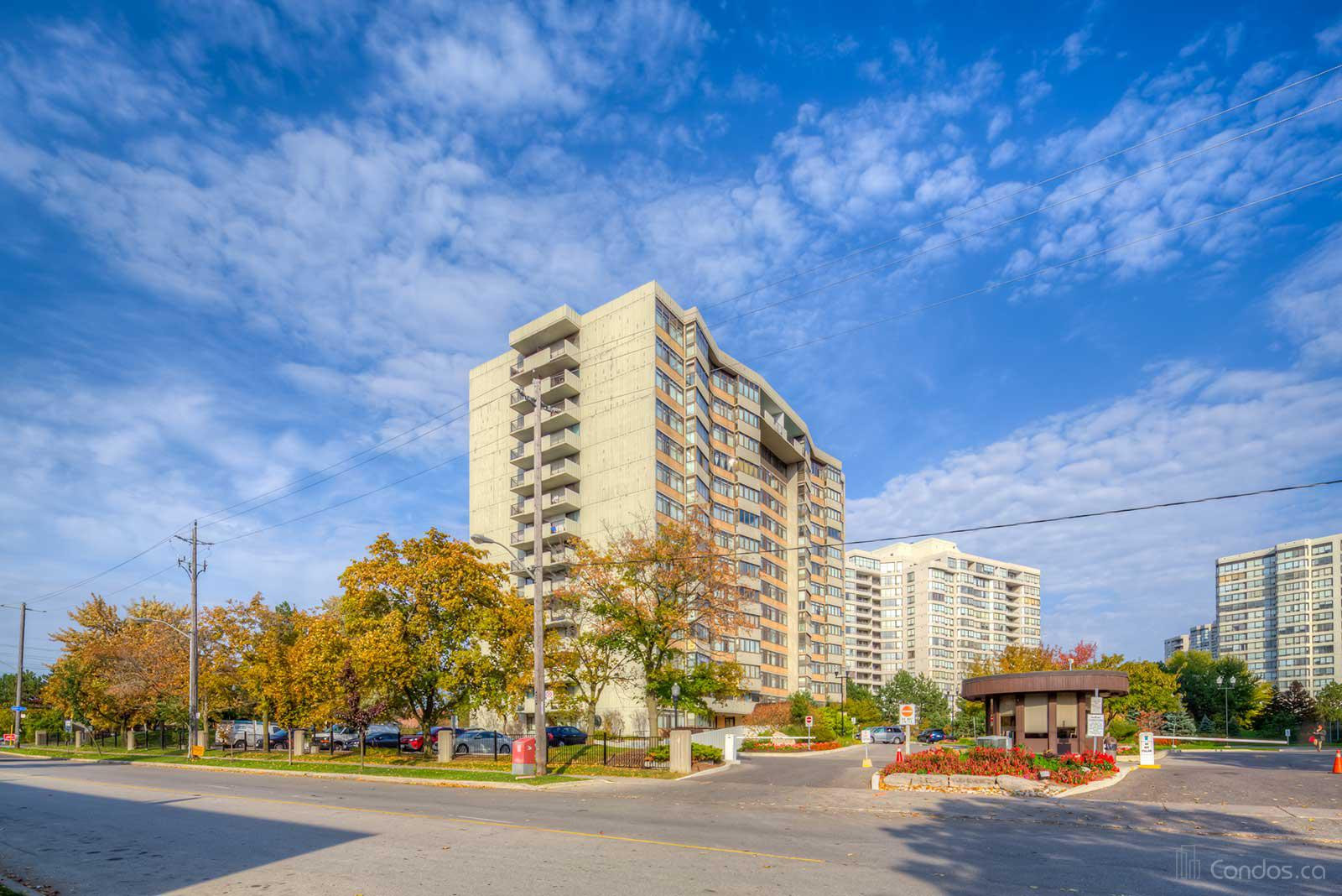 The Courtlands at 1201 Steeles Ave W, Toronto 1