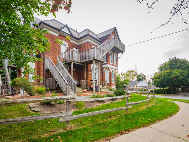 Mcintyre Mansion photo