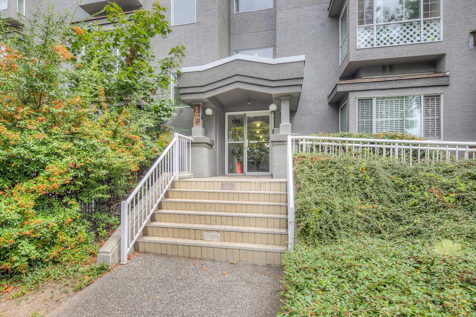 120 South Garden Drive at 120 Garden Dr, Vancouver 1