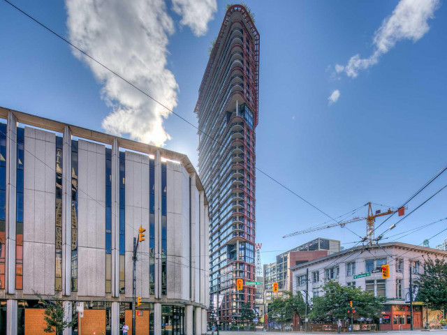 Woodwards W43