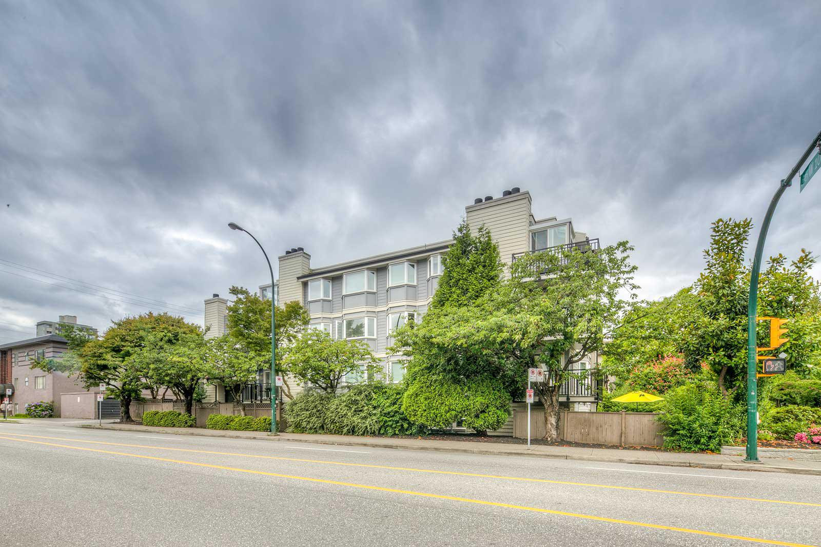 1606 West 10th at 1606 W 10th Ave, Vancouver 0