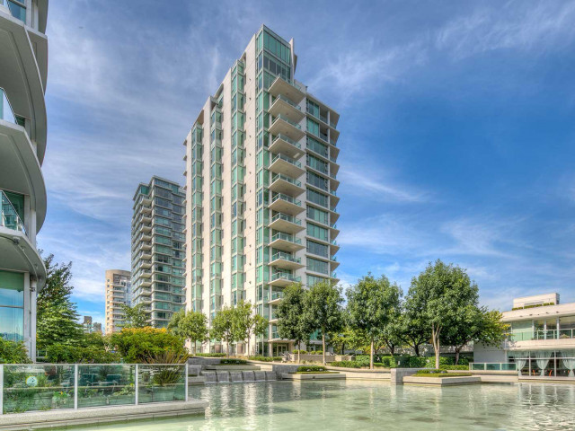 Bayshore Tower 3 photo